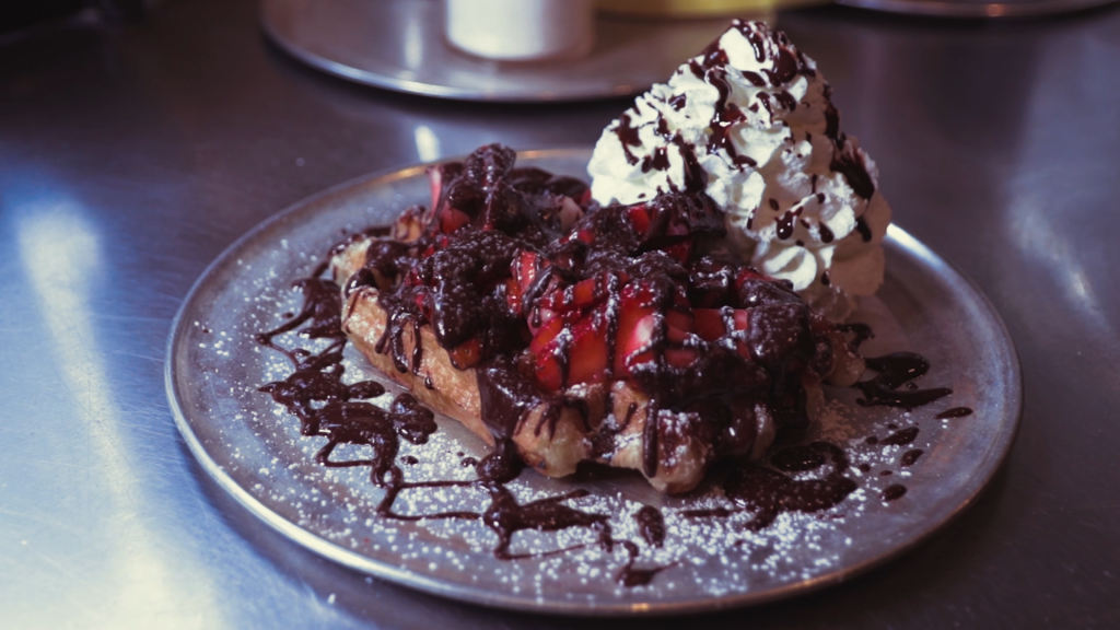 Zinneken’s Waffles Strawberry and Chocolate